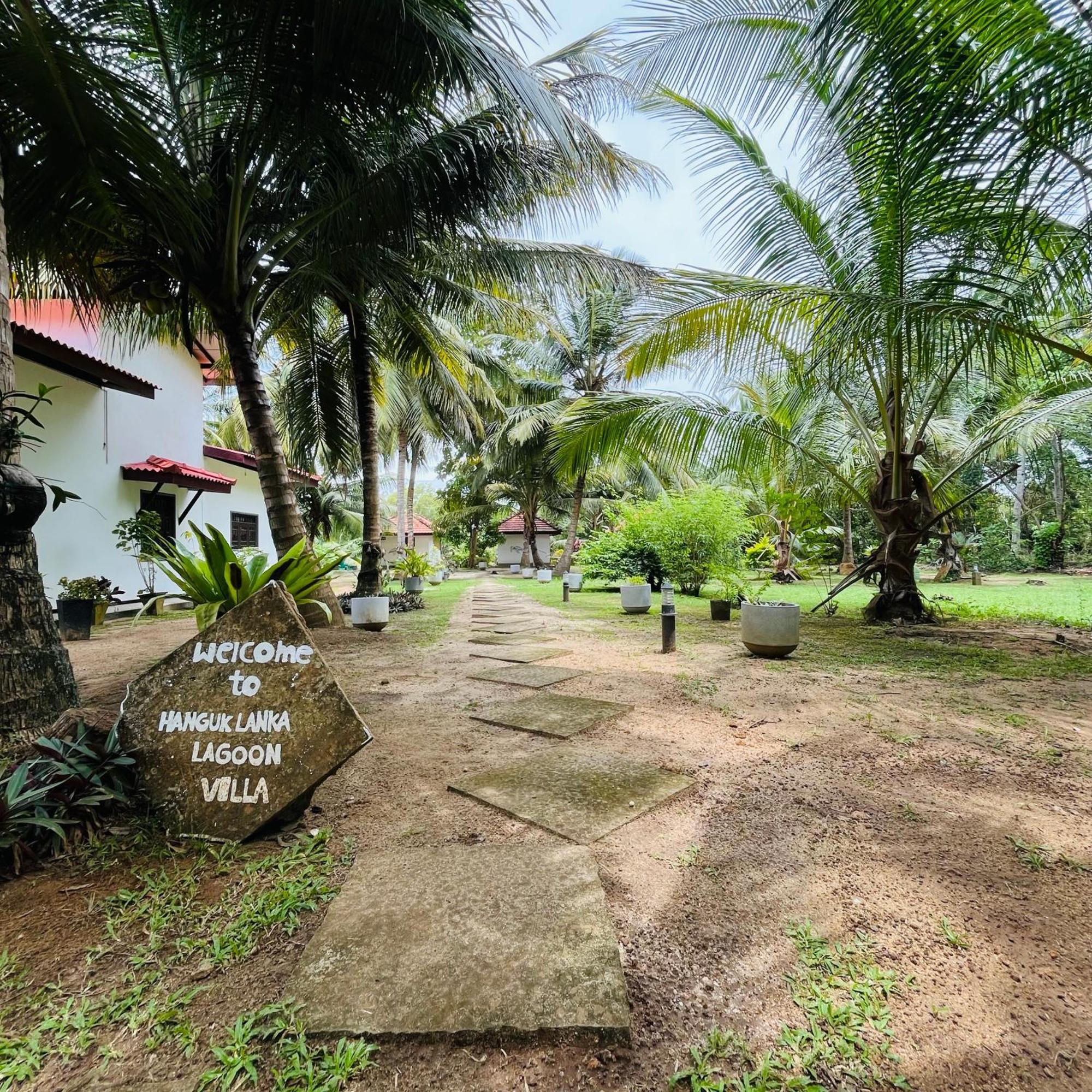 Hanguk Lanka Lagoon Villa Tangalle Ngoại thất bức ảnh