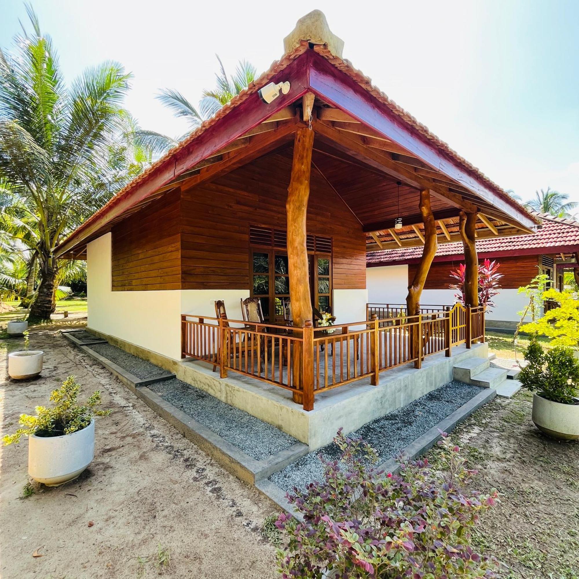 Hanguk Lanka Lagoon Villa Tangalle Ngoại thất bức ảnh