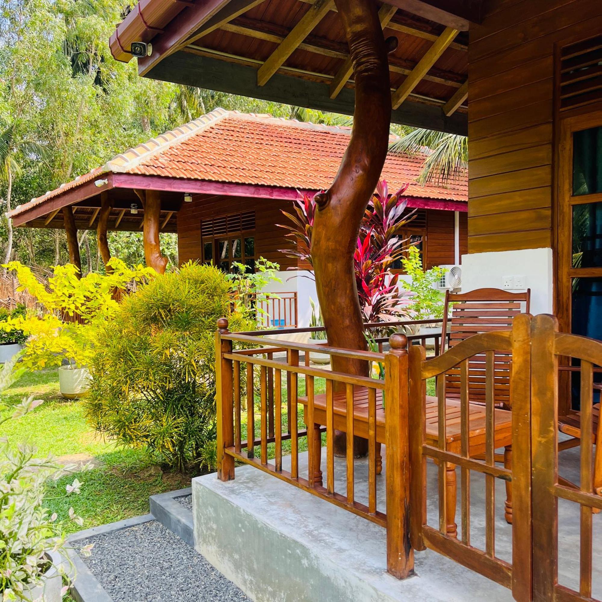 Hanguk Lanka Lagoon Villa Tangalle Ngoại thất bức ảnh