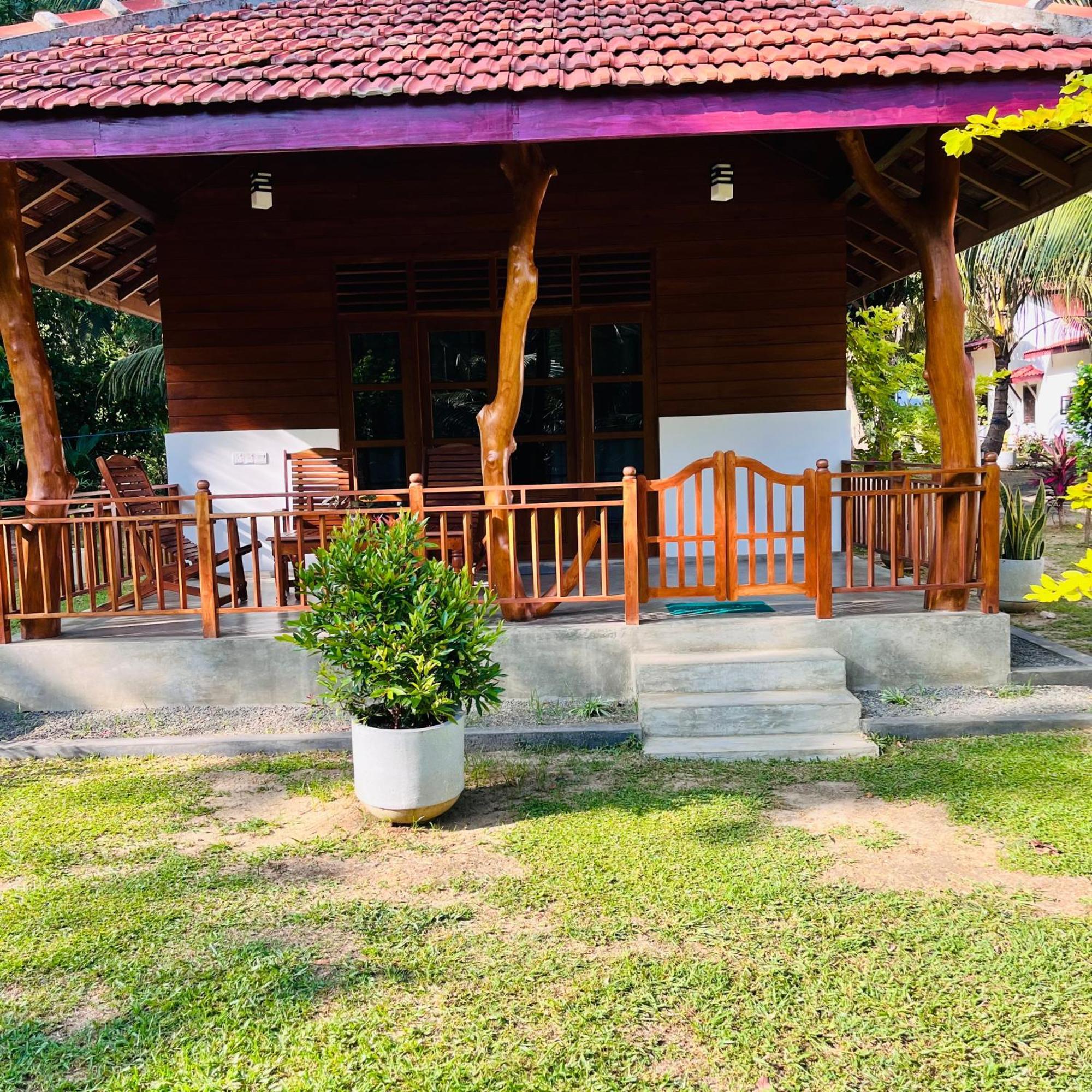 Hanguk Lanka Lagoon Villa Tangalle Ngoại thất bức ảnh