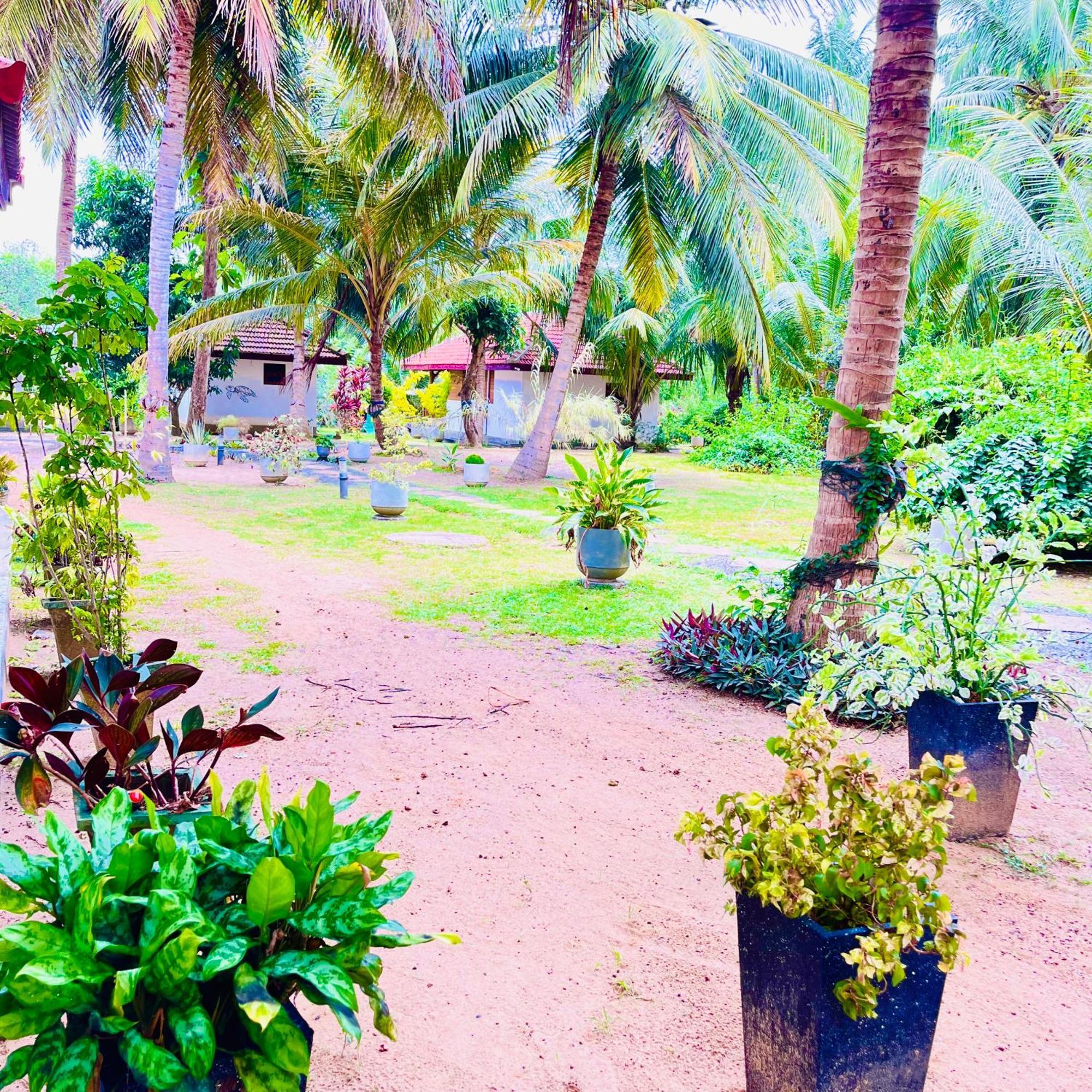 Hanguk Lanka Lagoon Villa Tangalle Ngoại thất bức ảnh