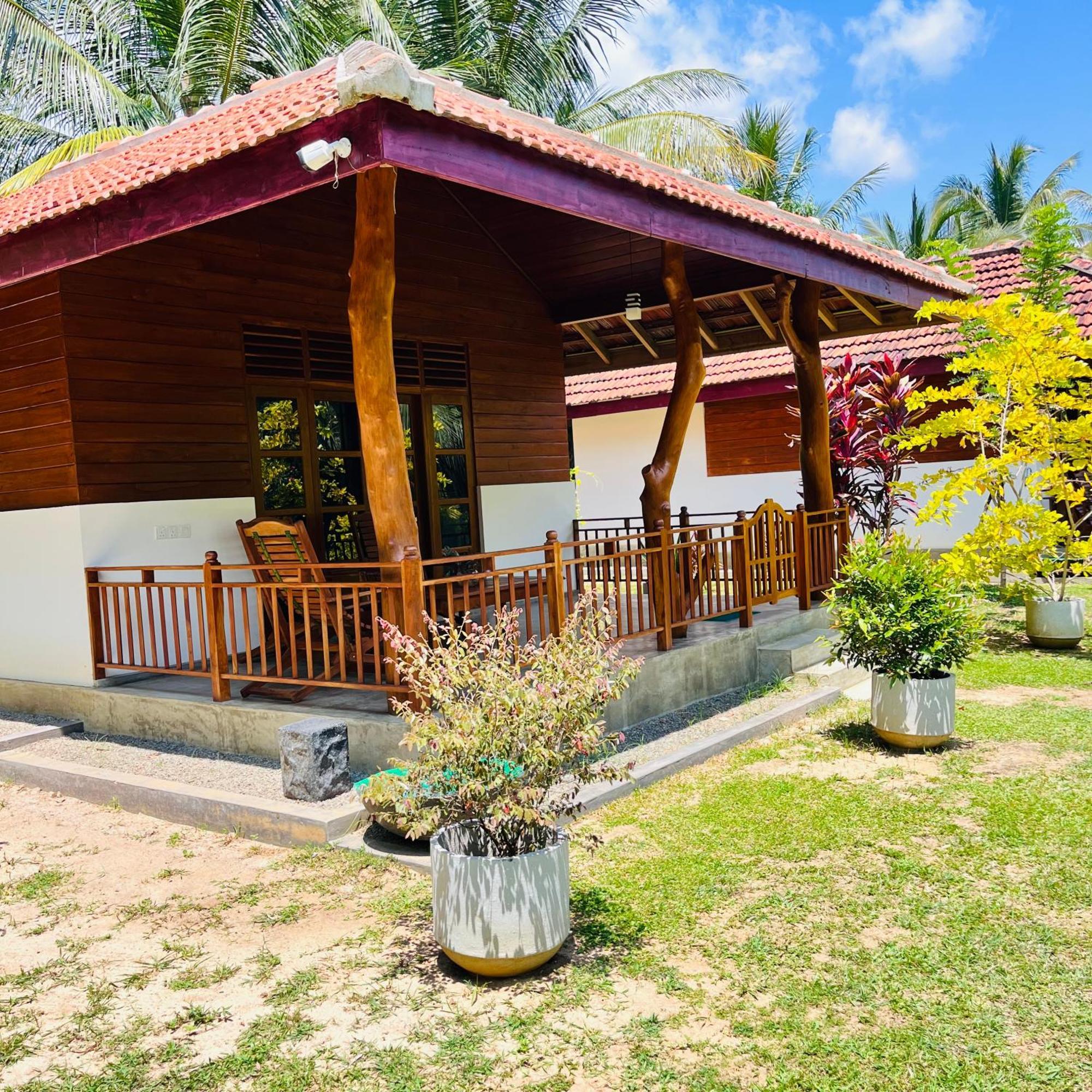 Hanguk Lanka Lagoon Villa Tangalle Ngoại thất bức ảnh