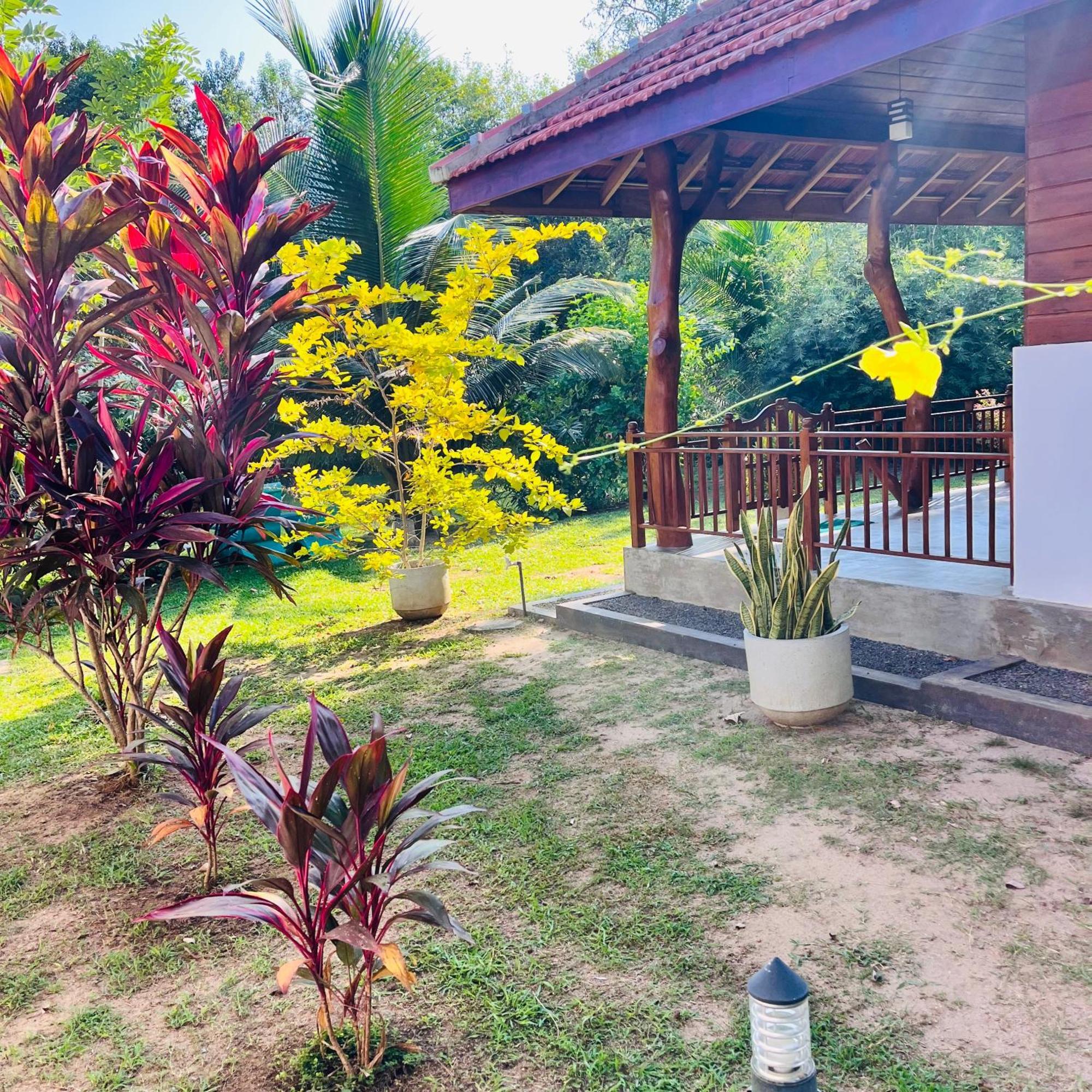 Hanguk Lanka Lagoon Villa Tangalle Ngoại thất bức ảnh
